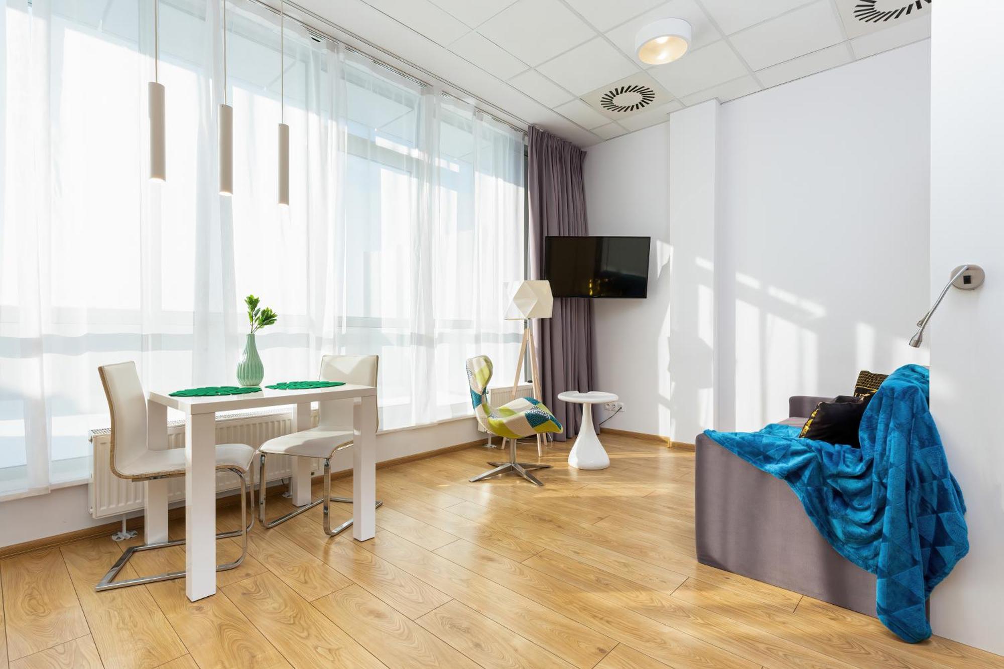 Varsovia Apartments Warsaw By Noclegi Renters Varsóvia Exterior foto